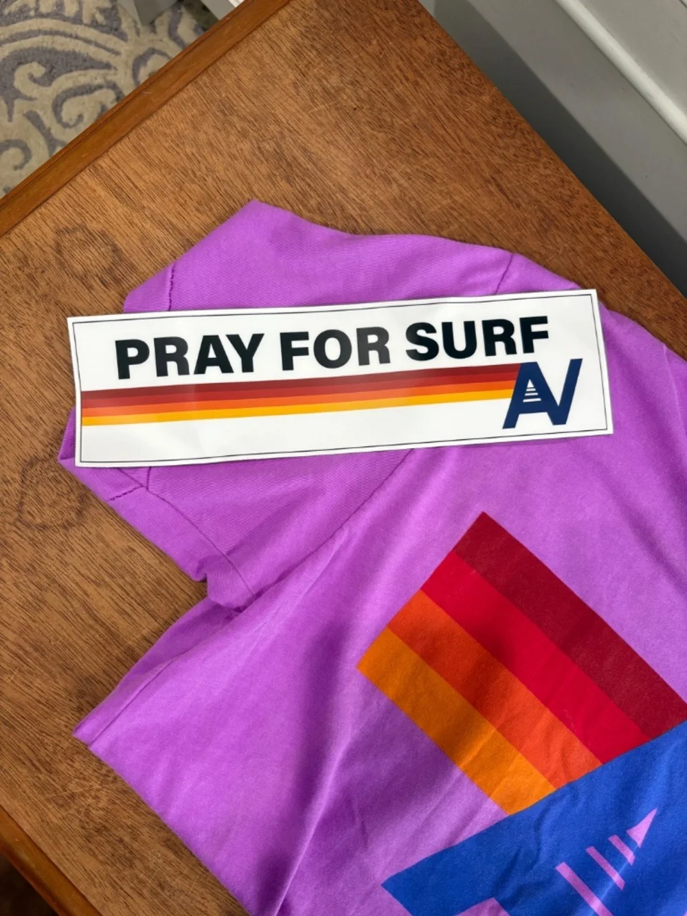 Bundle of 4 Aviator nation items LOGO BOYFRIEND TEE - NEON PURPLE - Picture 5 of 10